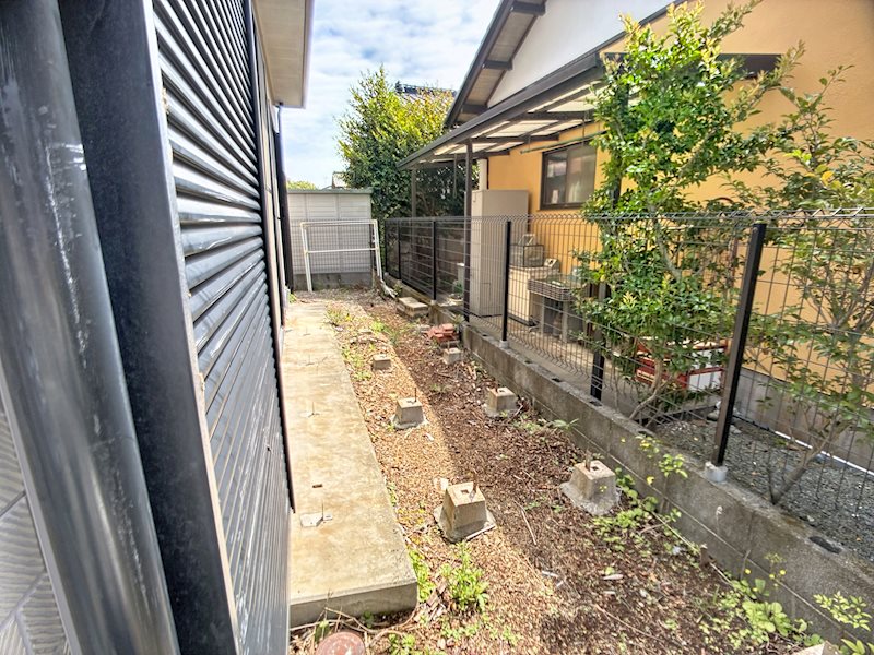 焼津市下小田中町 現地写真（庭）