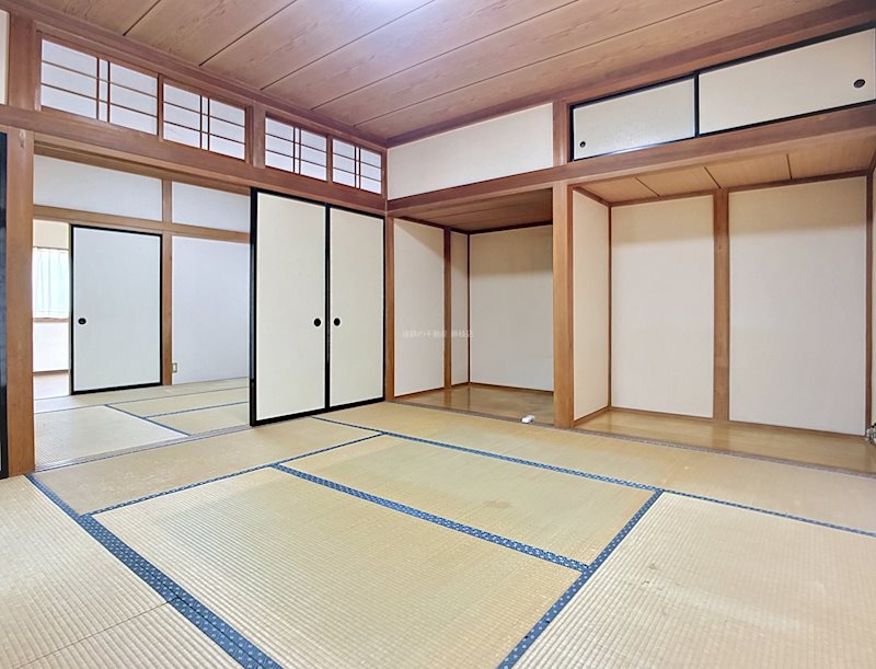 焼津市五ヶ堀之内 内観写真（リビング以外の居室）