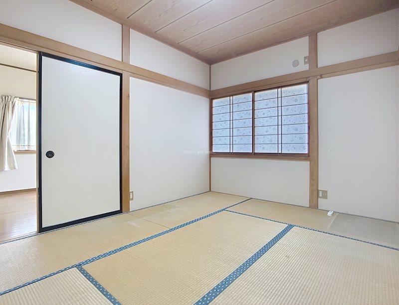焼津市五ヶ堀之内 内観写真（リビング以外の居室）