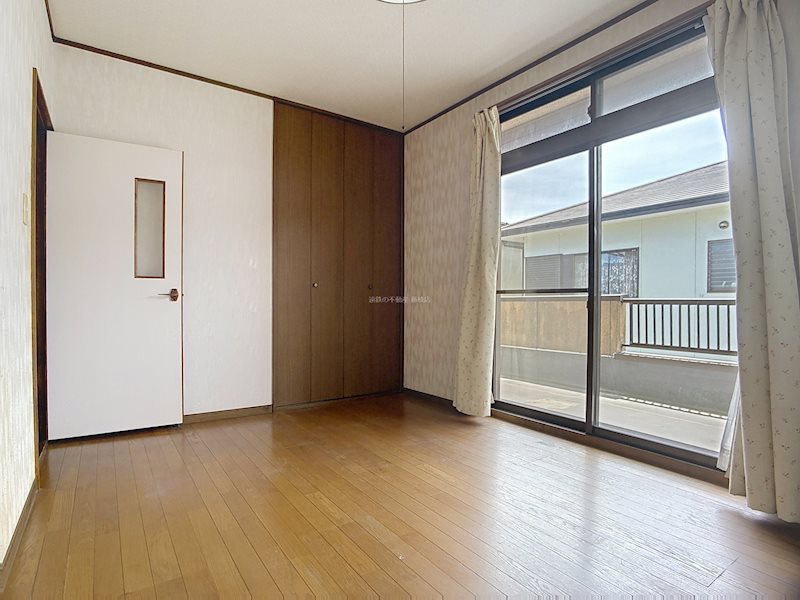 焼津市五ヶ堀之内 内観写真（リビング以外の居室）