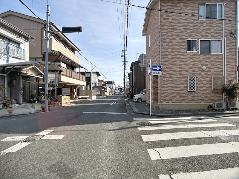 浜松市中央区海老塚町  現地写真（前面道路含む現地写真）