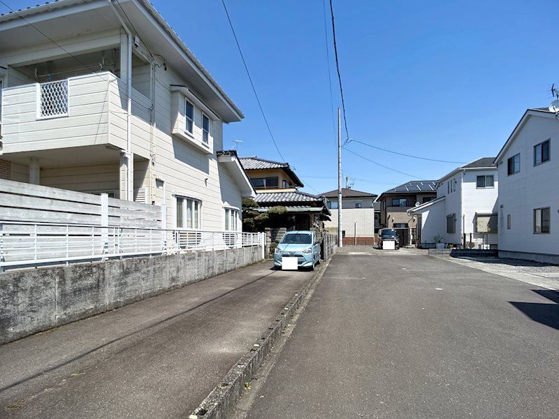 焼津市三右衛門新田 現地写真（駐車場）