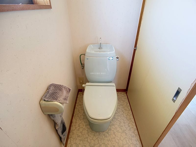 焼津市三右衛門新田 内観写真（トイレ）