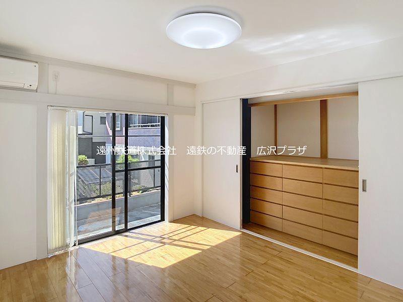 浜松市中央区東伊場1丁目 内観写真（リビング以外の居室）
