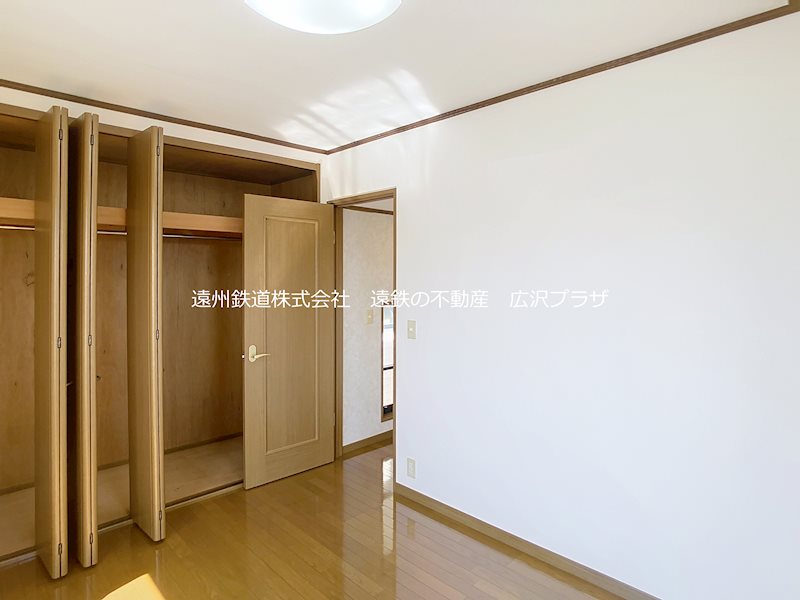 浜松市中央区東伊場1丁目 内観写真（リビング以外の居室）