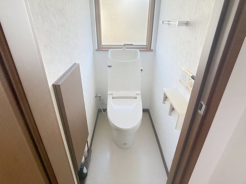 静岡県浜松市中央区葵西６丁目 内観写真（トイレ）