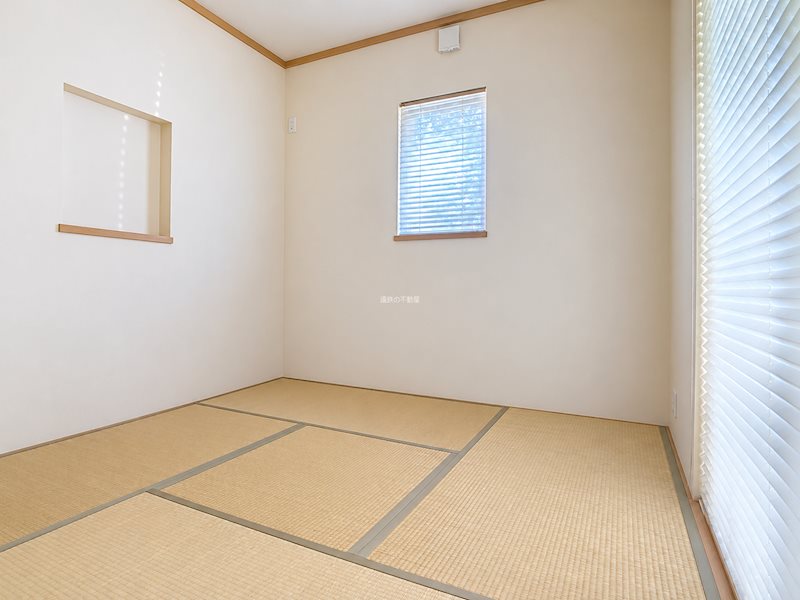 静岡県浜松市中央区葵西６丁目 内観写真（リビング以外の居室）