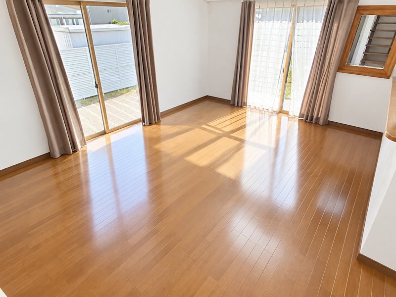 静岡県浜松市中央区葵西６丁目 内観写真（リビング）