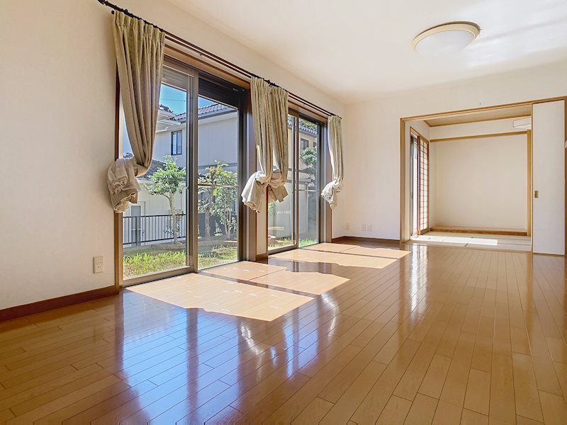 浜松市浜名区引佐町金指 内観写真（リビング）