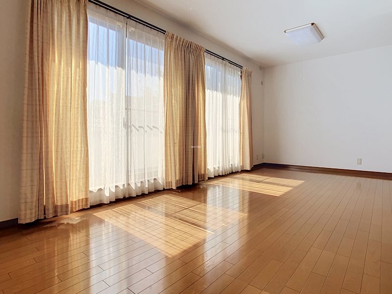 浜松市浜名区引佐町金指 内観写真（子供部屋）