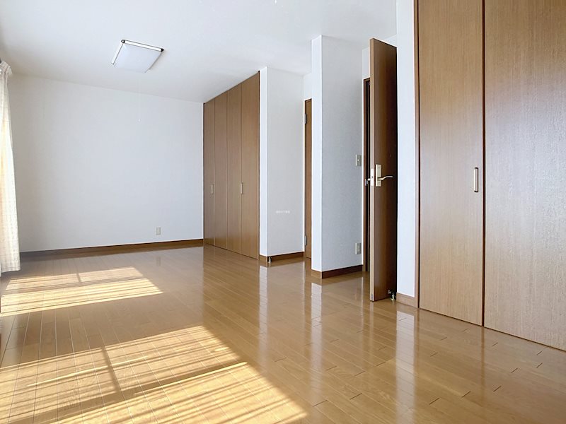 浜松市浜名区引佐町金指 内観写真（子供部屋）