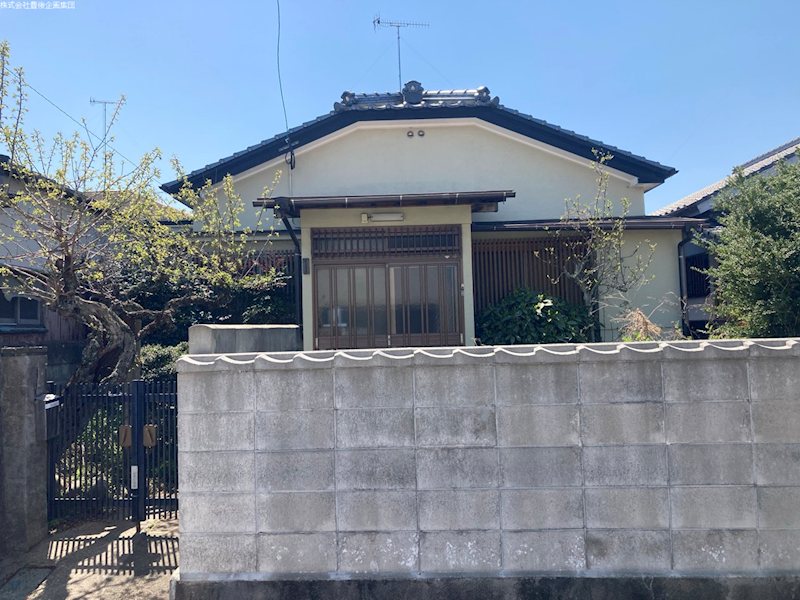 中津市金谷2357　戸建 外観写真