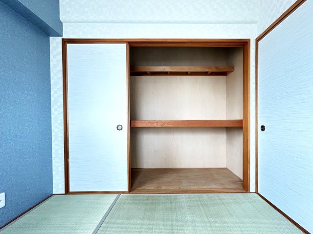 グレース嵐山 内観写真（リビング以外の居室）