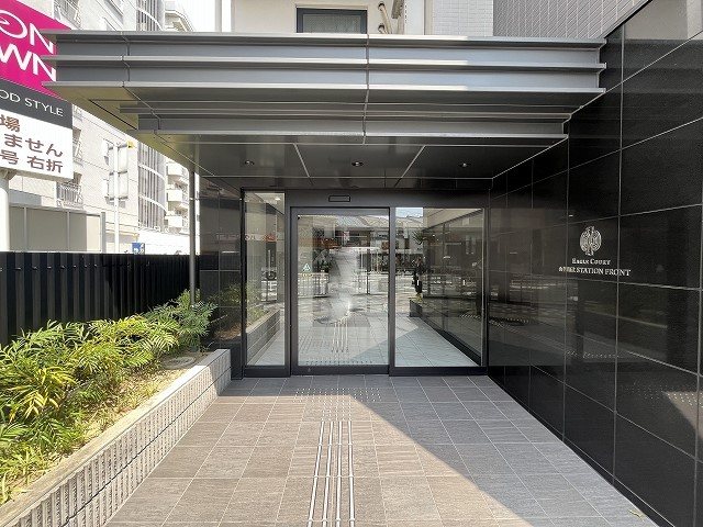 イーグルコート山科椥辻ステーションフロント 共用部写真（エントランス）