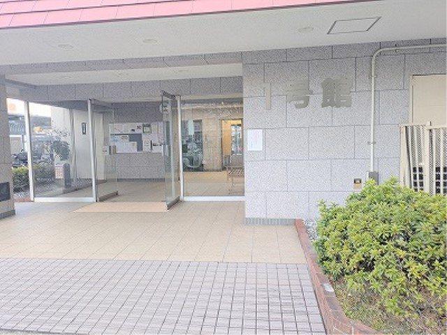桂川ハイツ1号館 共用部写真（エントランス）