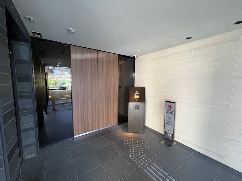 ジ・アーバネックス京都河原町プレイズ 共用部写真（エントランス）