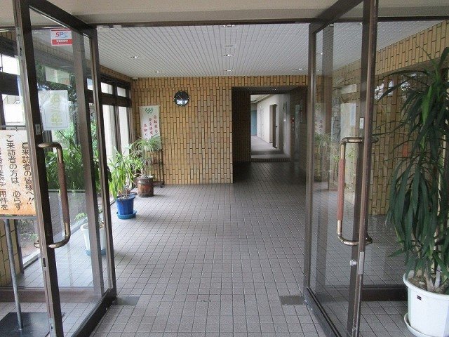 丹波橋日光ハイツ 共用部写真（エントランス）