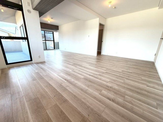 パークテラス桃山 内観写真（リビング）