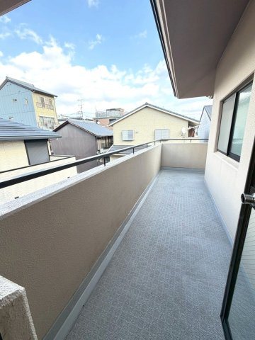 パークテラス桃山 現地写真（バルコニー）