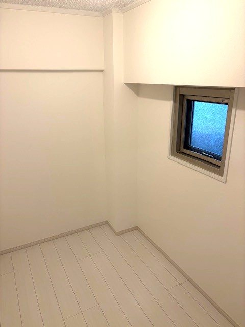 山科セントラルハイツ 内観写真（寝室）