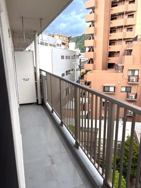 山科セントラルハイツ 現地写真（バルコニー）