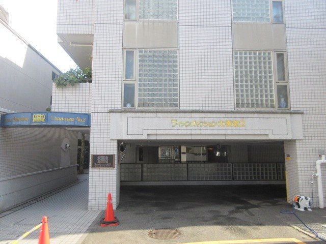 ライオンズマンション太秦第2 共用部写真（エントランス）