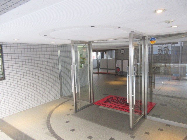ライオンズマンション太秦第2 共用部写真（エントランス）
