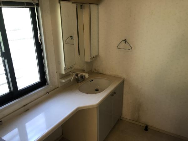 大津市日吉台　中古戸建 内観写真（洗面台・洗面所）