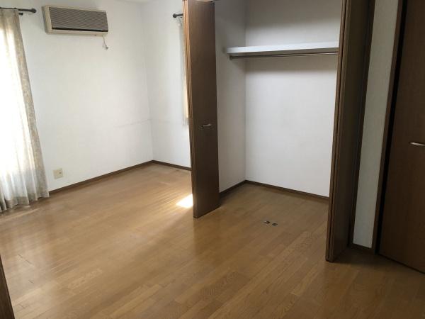 大津市日吉台　中古戸建 内観写真（リビング以外の居室）
