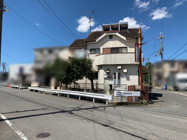 京都市南区上鳥羽山ノ本町　中古戸建 現地写真（前面道路含む現地写真）