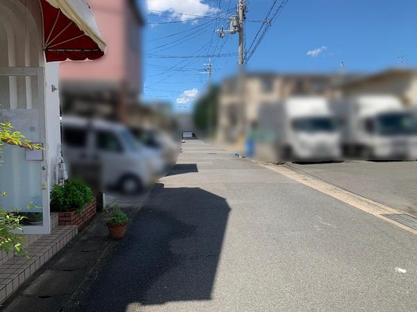 京都市南区上鳥羽山ノ本町　中古戸建 現地写真（前面道路含む現地写真）