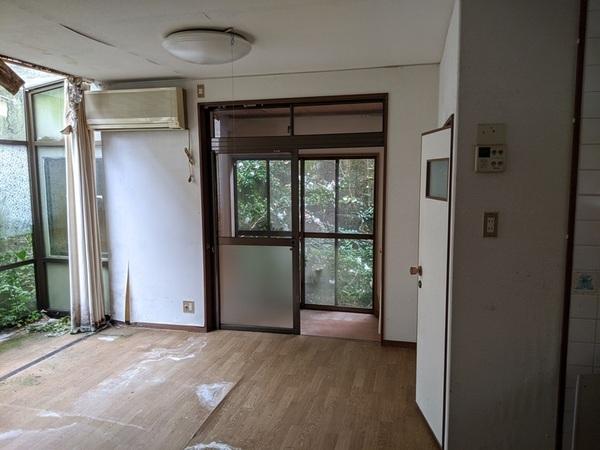 京都市左京区上高野東田町　中古戸建 内観写真（リビング）