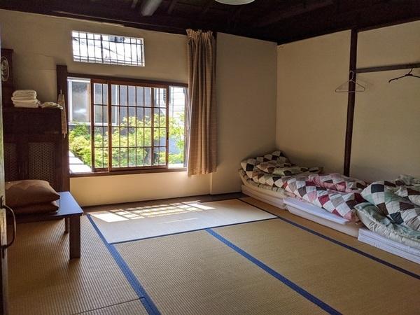 京都市上京区上立売通浄福寺西入蛭子町　中古戸建 内観写真（リビング以外の居室）