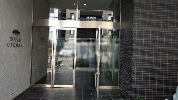 エスリード大手前　2階部分 共用部写真（エントランス）