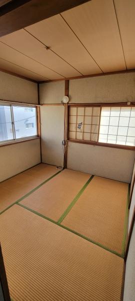 堺市西区鳳西町2丁　中古戸建 内観写真（リビング以外の居室）