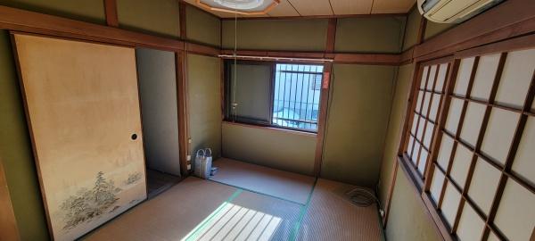 堺市西区鳳西町2丁　中古戸建 内観写真（リビング以外の居室）