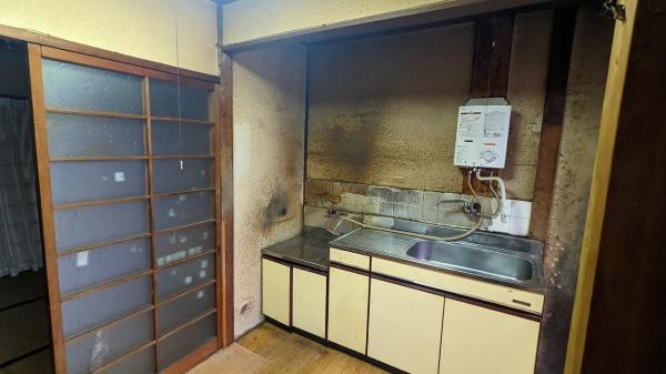 京都市山科区小山中ノ川町　中古テラスハウス 内観写真（キッチン）