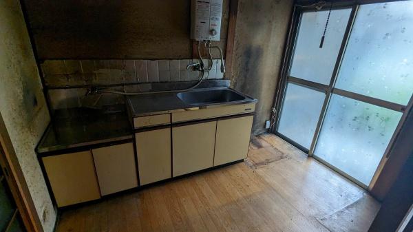 京都市山科区小山中ノ川町　中古テラスハウス 内観写真（キッチン）