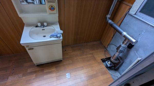 京都市山科区小山中ノ川町　中古テラスハウス 内観写真（洗面台・洗面所）