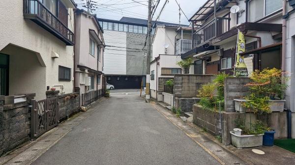京都市山科区小山中ノ川町　中古テラスハウス 現地写真（前面道路含む現地写真）