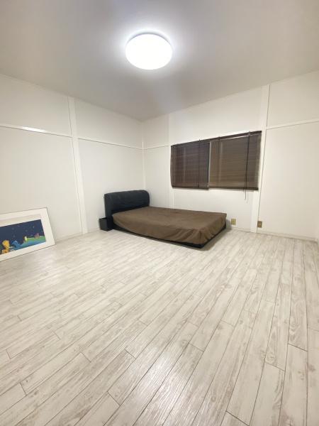 大阪市大正区鶴町3丁目　中古戸建 内観写真（リビング以外の居室）
