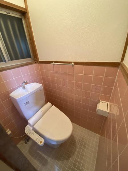 大阪市大正区鶴町3丁目　中古戸建 内観写真（トイレ）