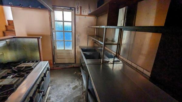 京都市左京区下鴨梅ノ木町　店舗 内観写真（キッチン）