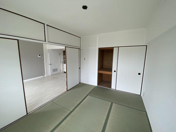 陵南住宅3号棟 内観写真（リビング以外の居室）