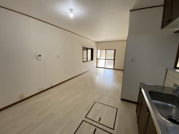 大阪市此花区酉島3丁目　中古戸建 内観写真（リビング）