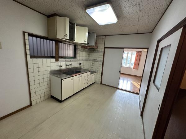 大阪市此花区酉島3丁目　中古戸建 内観写真（リビング）