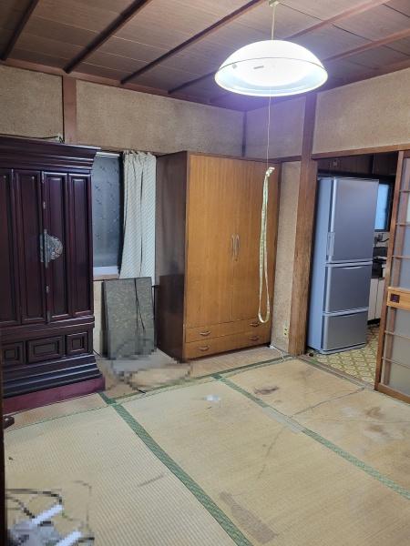 堺市北区南花田町　中古戸建 内観写真（リビング以外の居室）
