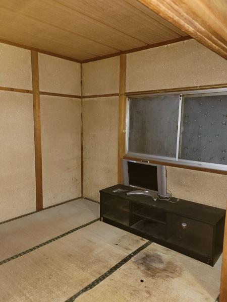堺市北区南花田町　中古戸建 内観写真（リビング以外の居室）