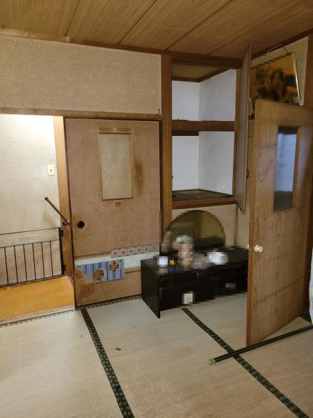 堺市北区南花田町　中古戸建 内観写真（リビング以外の居室）