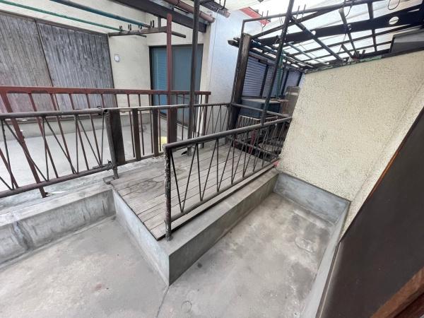 大阪市住之江区御崎2丁目　中古テラス 現地写真（バルコニー）